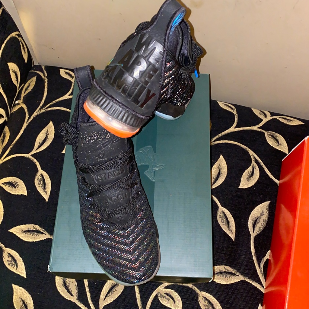 Lebron 16